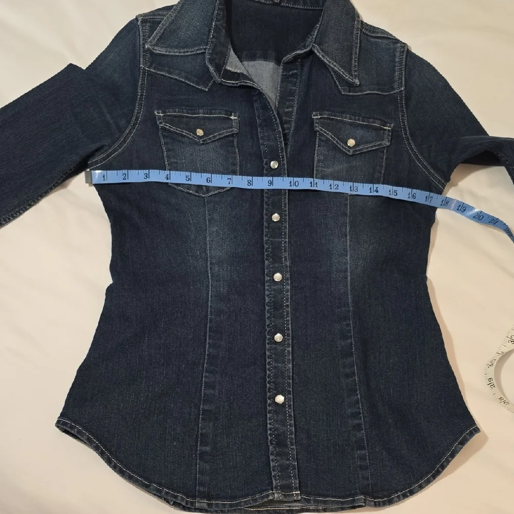 Express Denim Button Up Size Small - Picture 7 of 9
